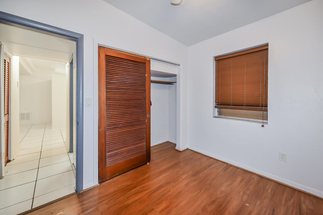 For Sale: $405,000 (3 beds, 1 baths, 1110 Square Feet)