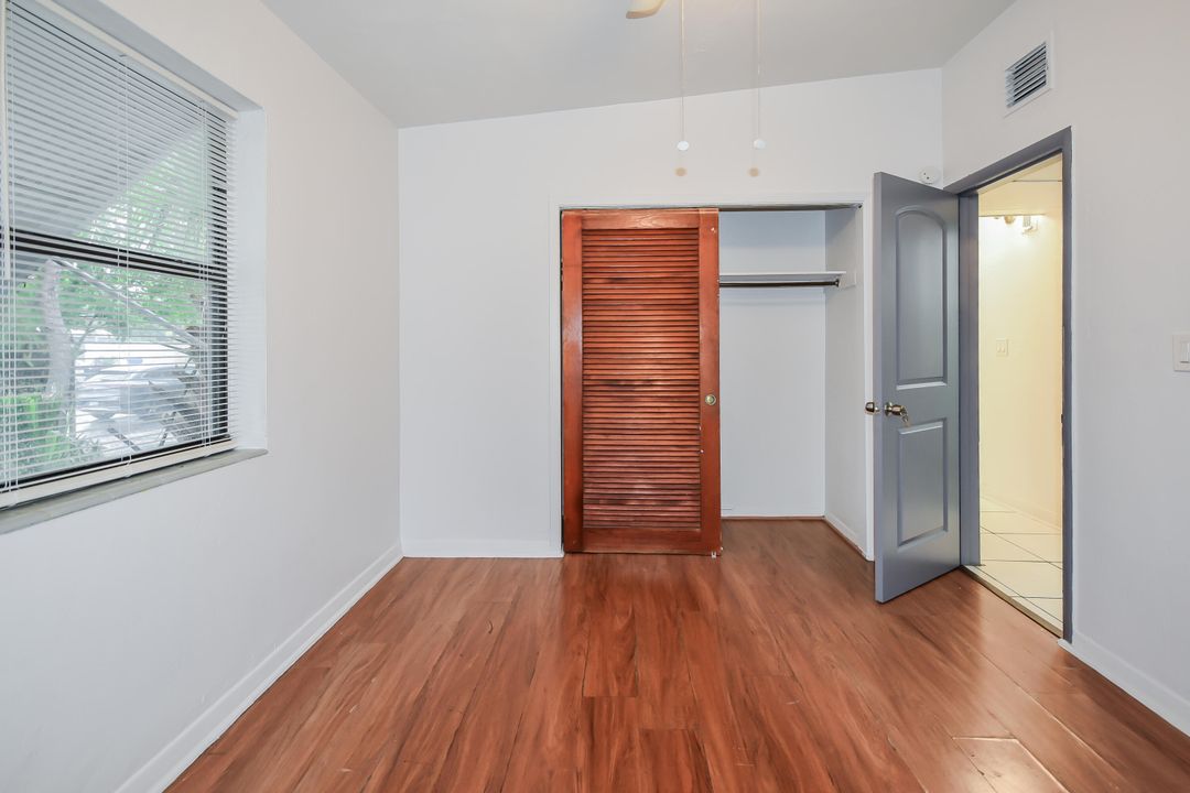 For Sale: $405,000 (3 beds, 1 baths, 1110 Square Feet)