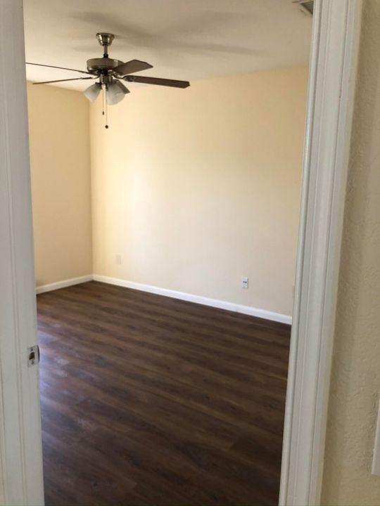 For Rent: $2,700 (4 beds, 2 baths, 1212 Square Feet)