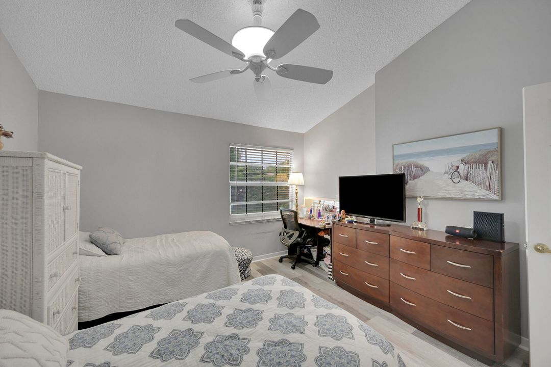 Active With Contract: $3,500 (3 beds, 2 baths, 1690 Square Feet)