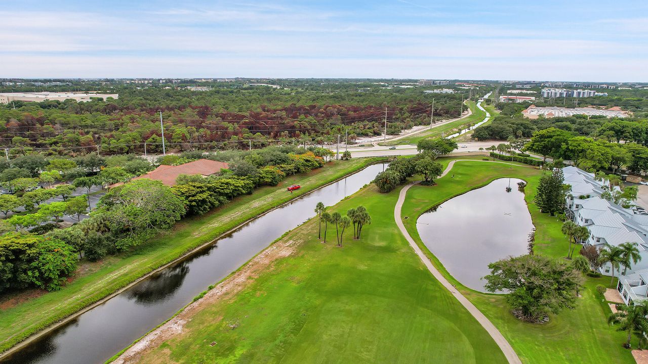 Active With Contract: $3,500 (3 beds, 2 baths, 1690 Square Feet)