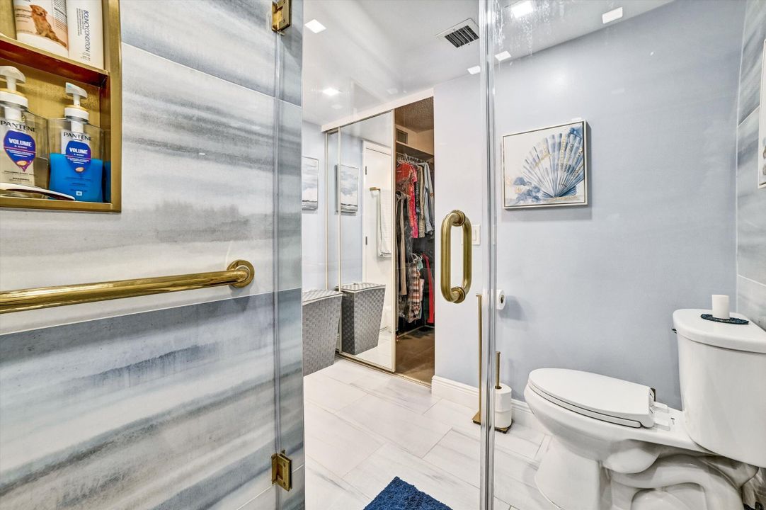 待售: $625,000 (2 贝兹, 2 浴室, 1385 平方英尺)