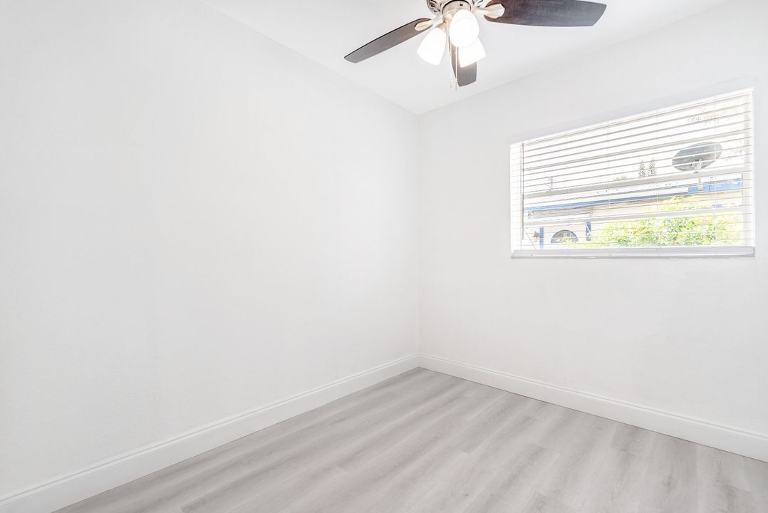 For Sale: $334,900 (3 beds, 2 baths, 1100 Square Feet)