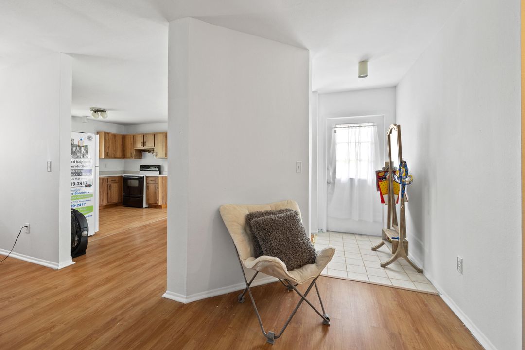 For Sale: $245,000 (2 beds, 2 baths, 1176 Square Feet)