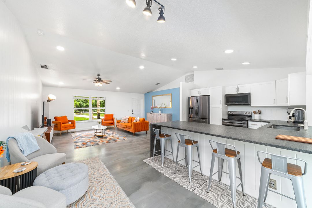 For Sale: $849,900 (3 beds, 2 baths, 1756 Square Feet)