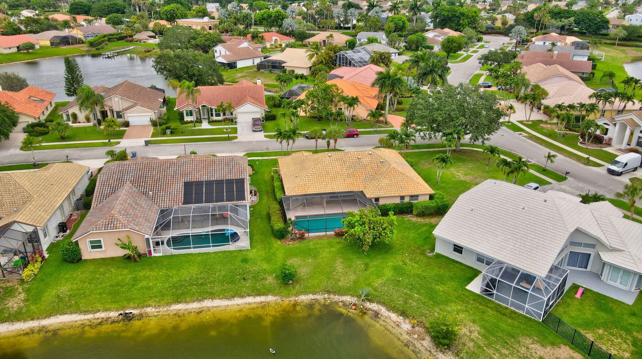 Active With Contract: $650,000 (3 beds, 2 baths, 1895 Square Feet)