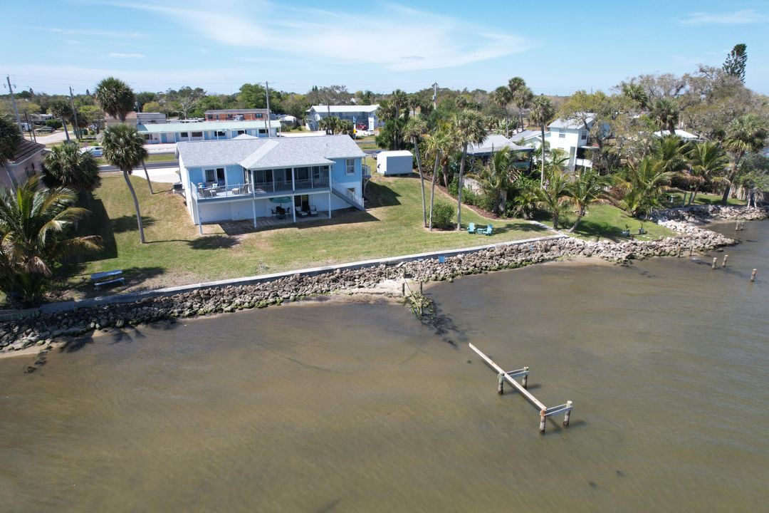 For Sale: $789,000 (3 beds, 2 baths, 1400 Square Feet)