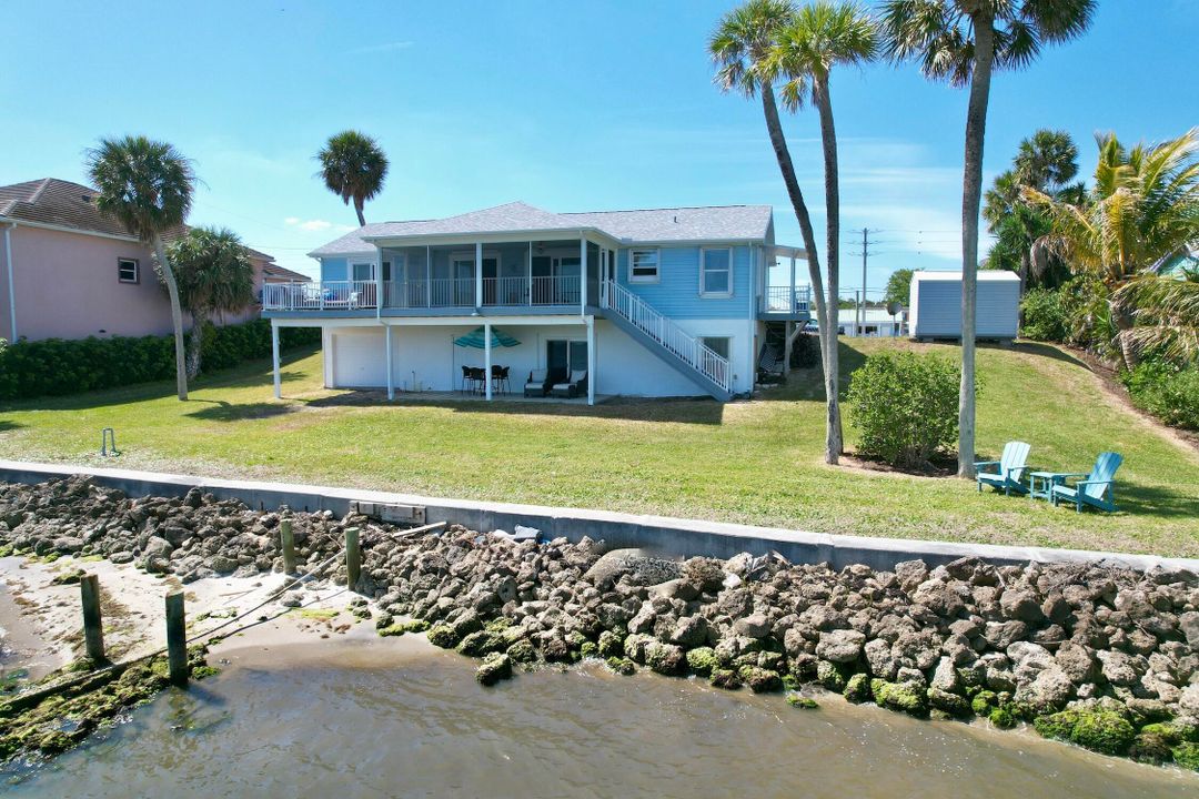 For Sale: $789,000 (3 beds, 2 baths, 1400 Square Feet)