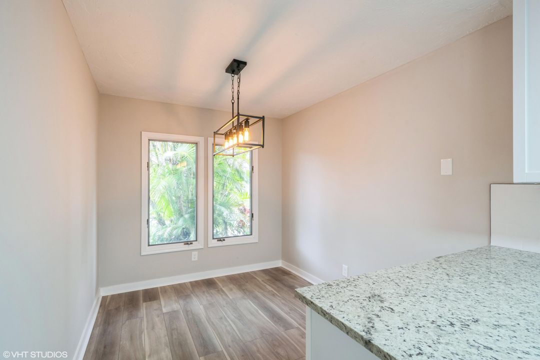 For Sale: $279,000 (3 beds, 2 baths, 1368 Square Feet)