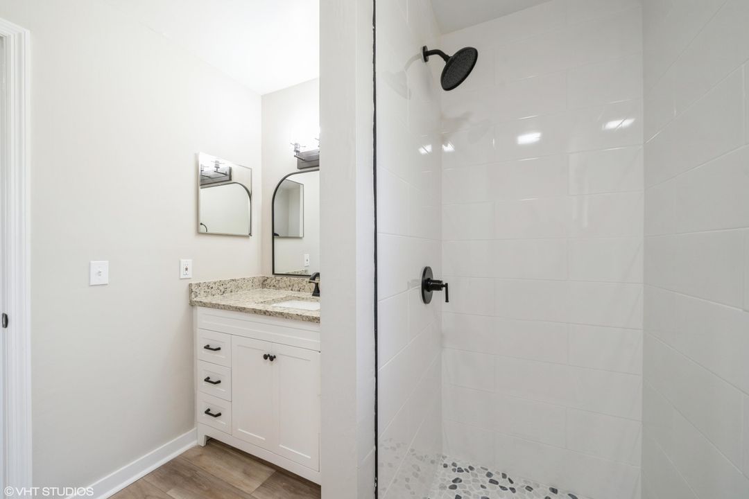 For Sale: $279,000 (3 beds, 2 baths, 1368 Square Feet)