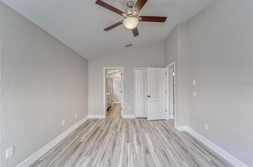 Active With Contract: $2,500 (3 beds, 2 baths, 1440 Square Feet)