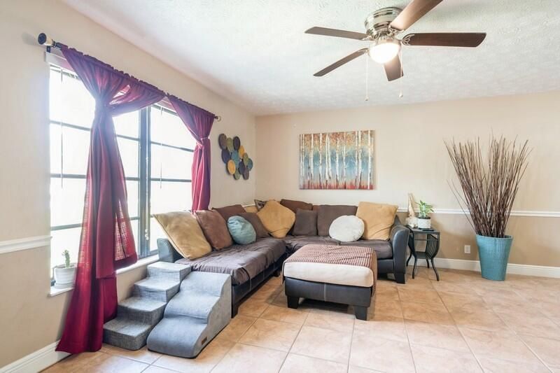 For Sale: $388,800 (3 beds, 2 baths, 1775 Square Feet)