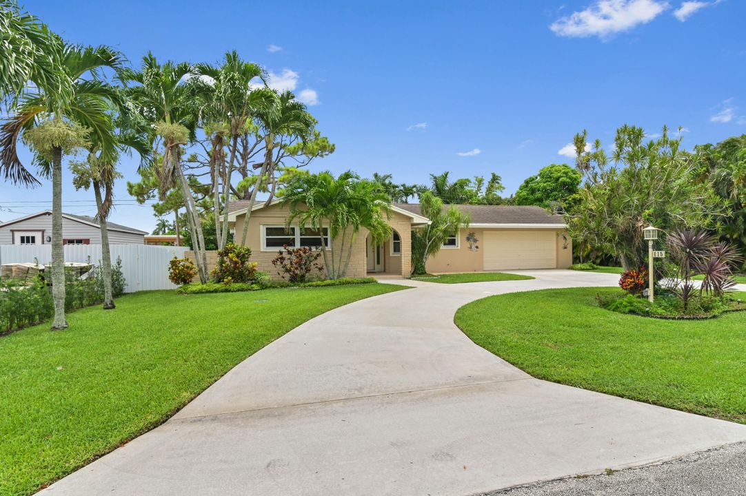 For Sale: $524,900 (3 beds, 2 baths, 1477 Square Feet)