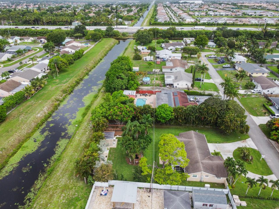 For Sale: $524,900 (3 beds, 2 baths, 1477 Square Feet)