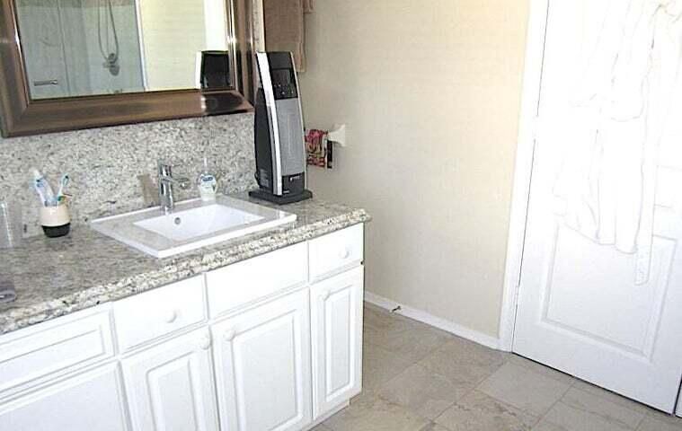 For Rent: $3,750 (3 beds, 2 baths, 1719 Square Feet)