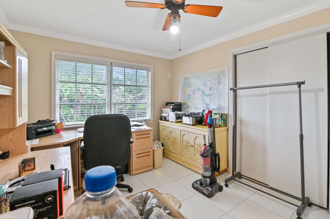 For Sale: $675,000 (4 beds, 2 baths, 1550 Square Feet)