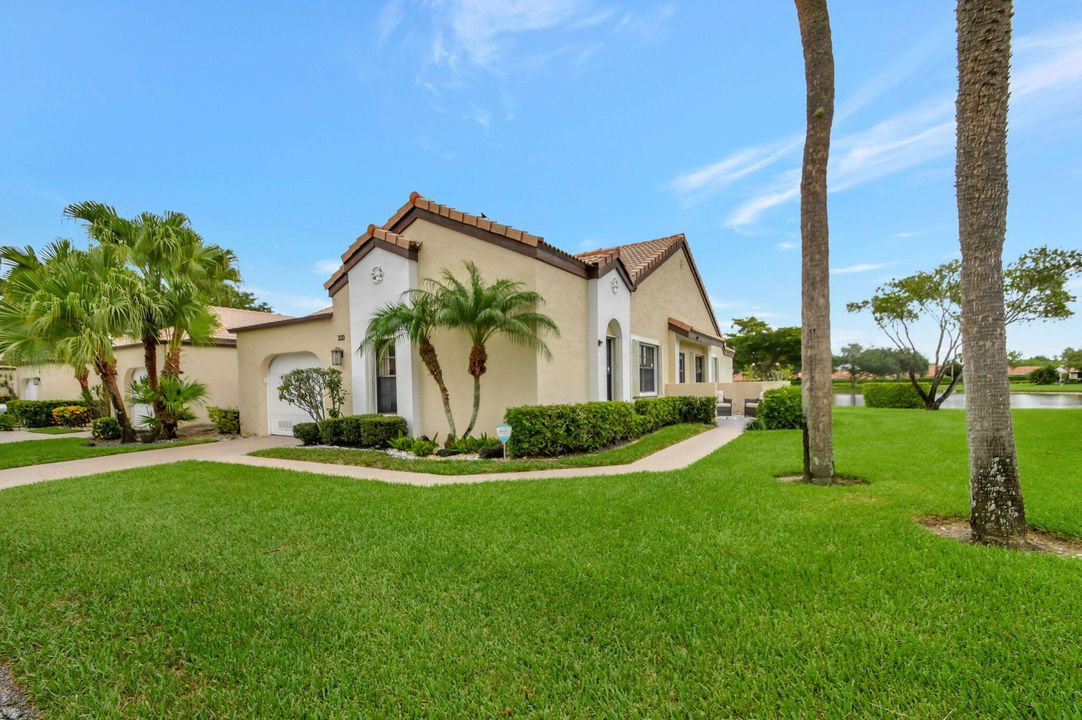 For Sale: $435,000 (3 beds, 2 baths, 1671 Square Feet)