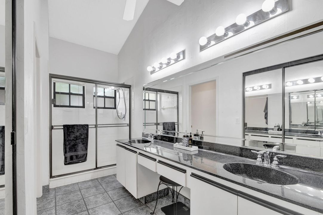 For Sale: $435,000 (3 beds, 2 baths, 1671 Square Feet)