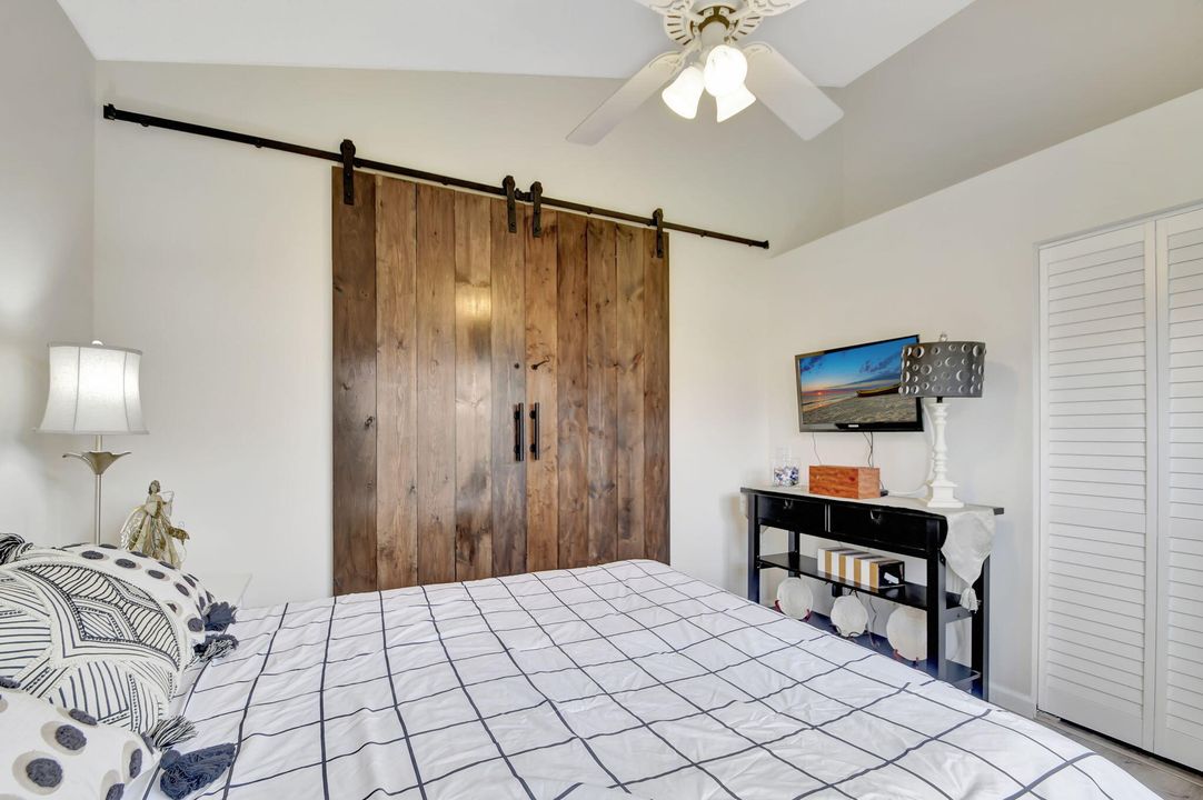 For Sale: $435,000 (3 beds, 2 baths, 1671 Square Feet)