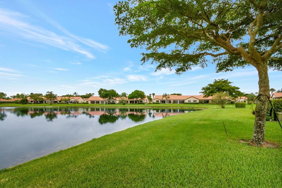 For Sale: $435,000 (3 beds, 2 baths, 1671 Square Feet)