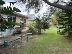 For Sale: $165,000 (2 beds, 2 baths, 1420 Square Feet)