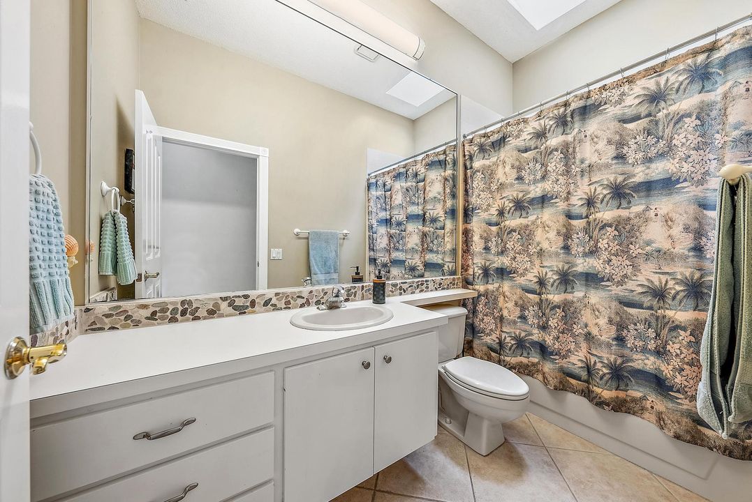 Active With Contract: $799,000 (3 beds, 2 baths, 1975 Square Feet)