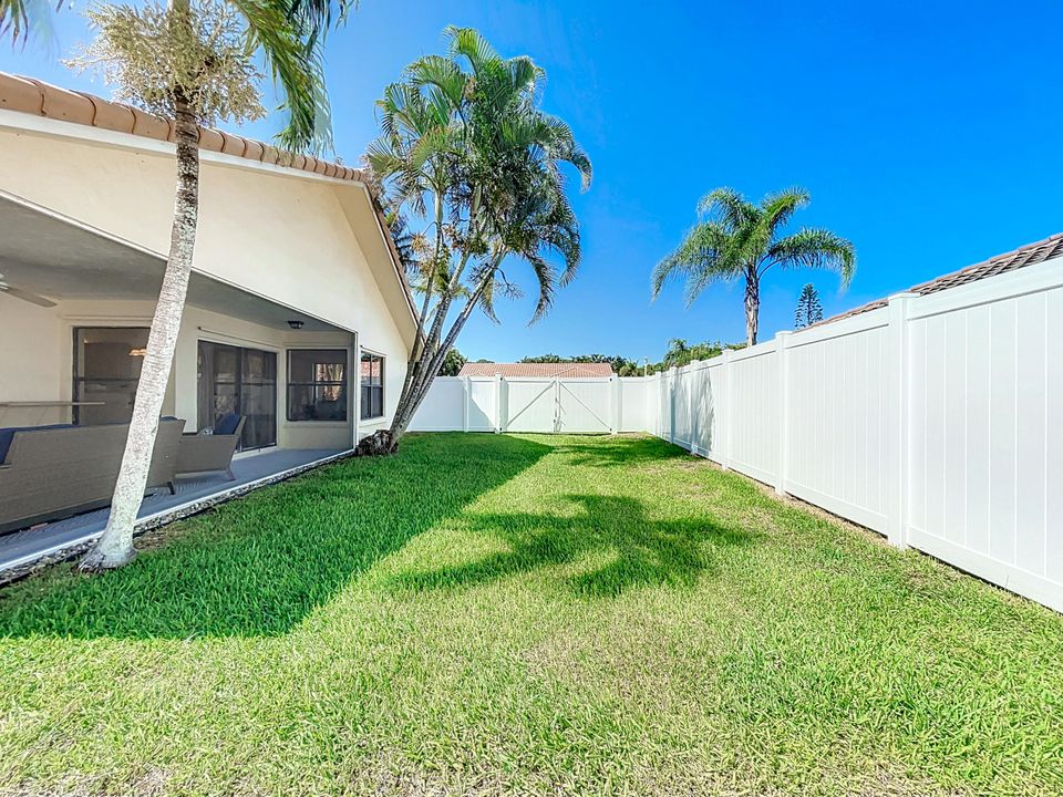 For Sale: $715,000 (3 beds, 2 baths, 1842 Square Feet)