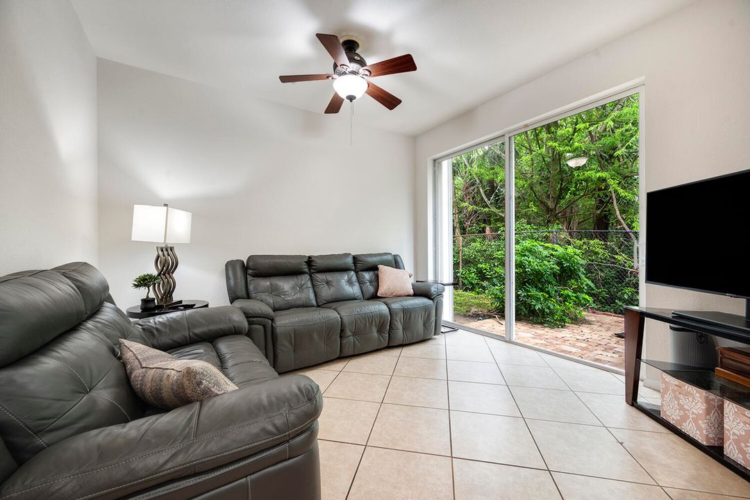 For Sale: $370,000 (3 beds, 2 baths, 1536 Square Feet)