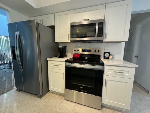 For Sale: $359,000 (2 beds, 2 baths, 1350 Square Feet)