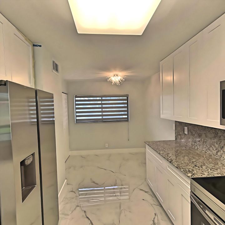 For Sale: $329,000 (2 beds, 2 baths, 1348 Square Feet)