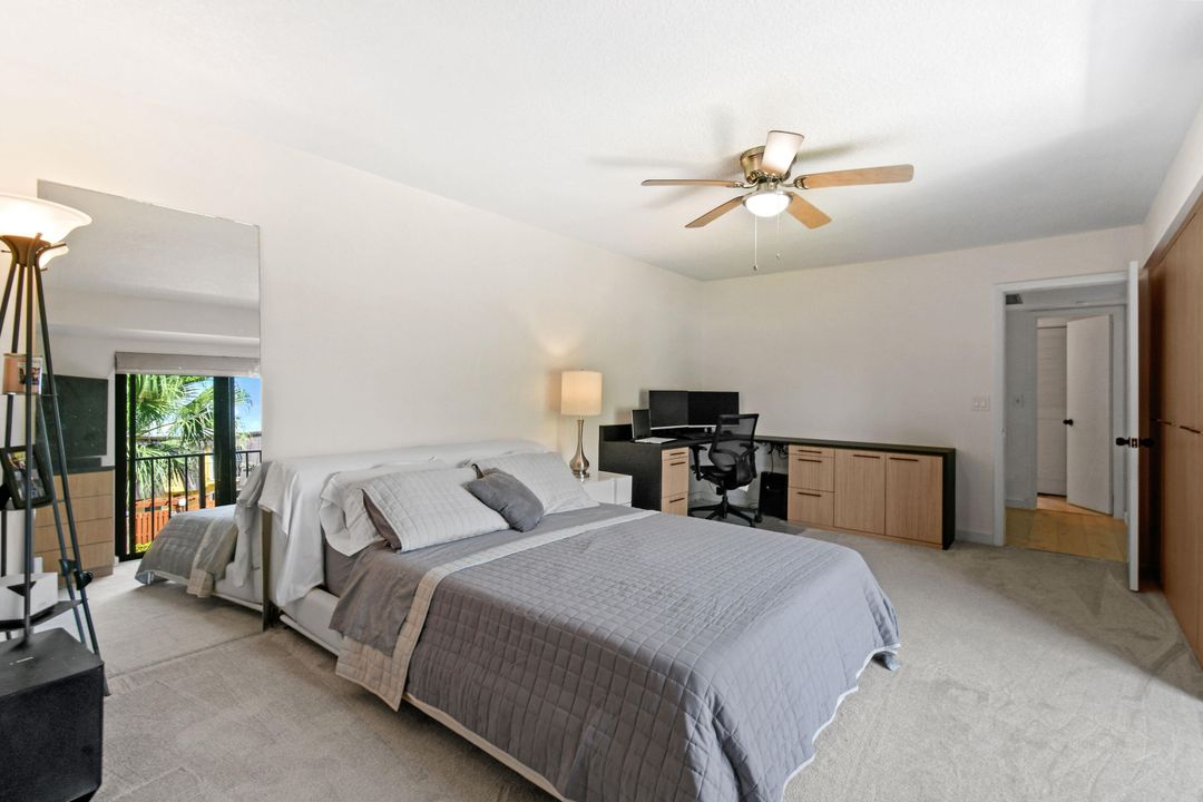 Active With Contract: $359,000 (3 beds, 2 baths, 1472 Square Feet)