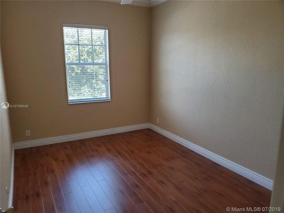 For Rent: $4,500 (3 beds, 2 baths, 2265 Square Feet)