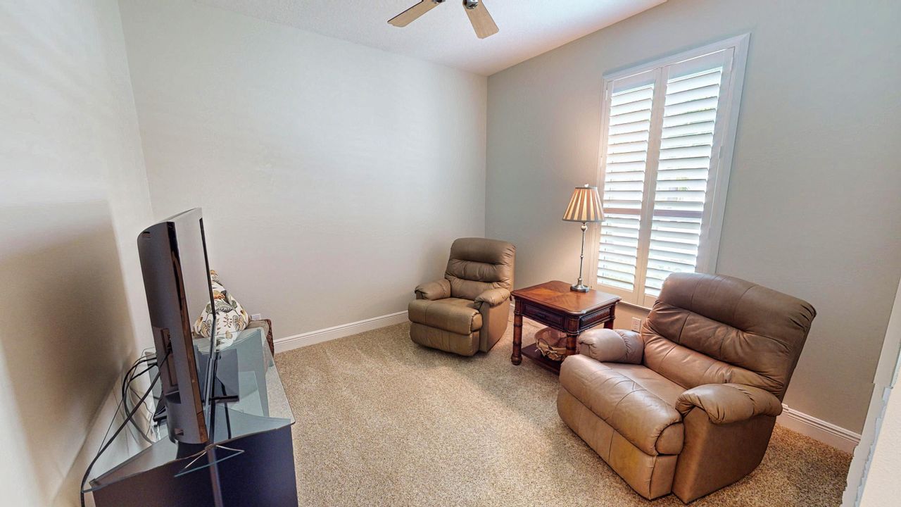 For Sale: $438,900 (3 beds, 2 baths, 1992 Square Feet)