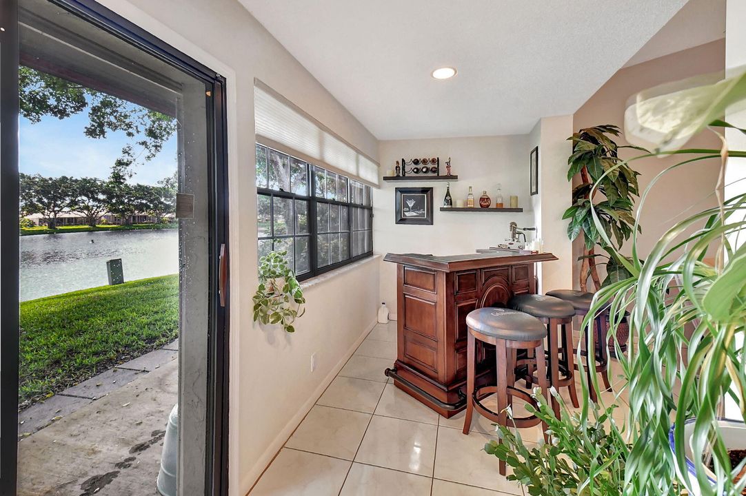For Sale: $434,900 (3 beds, 2 baths, 1657 Square Feet)