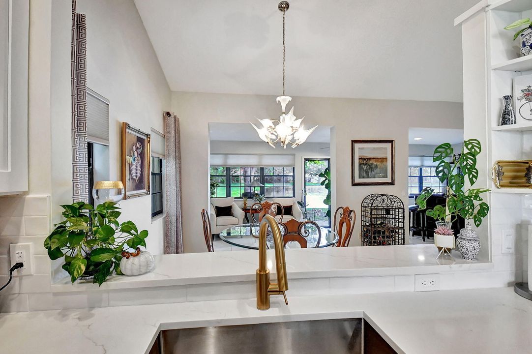 For Sale: $434,900 (3 beds, 2 baths, 1657 Square Feet)