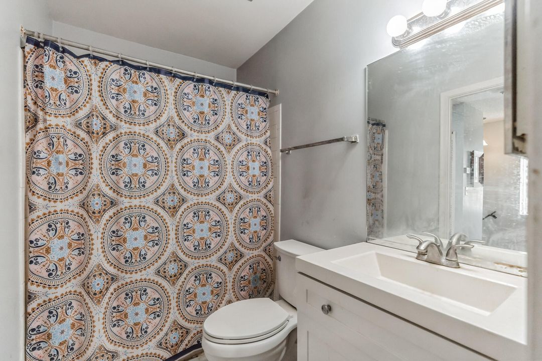 For Sale: $344,900 (2 beds, 1 baths, 1224 Square Feet)