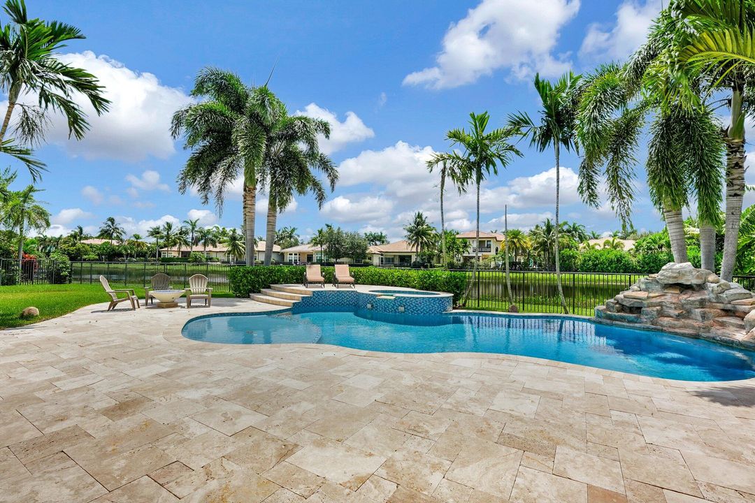 For Sale: $2,373,998 (5 beds, 7 baths, 5188 Square Feet)