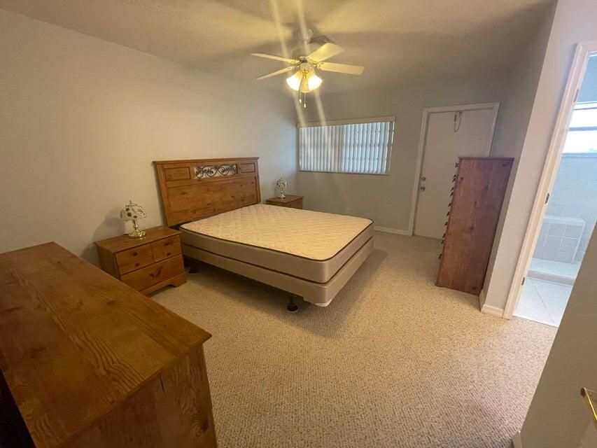 For Rent: $1,550 (1 beds, 1 baths, 816 Square Feet)