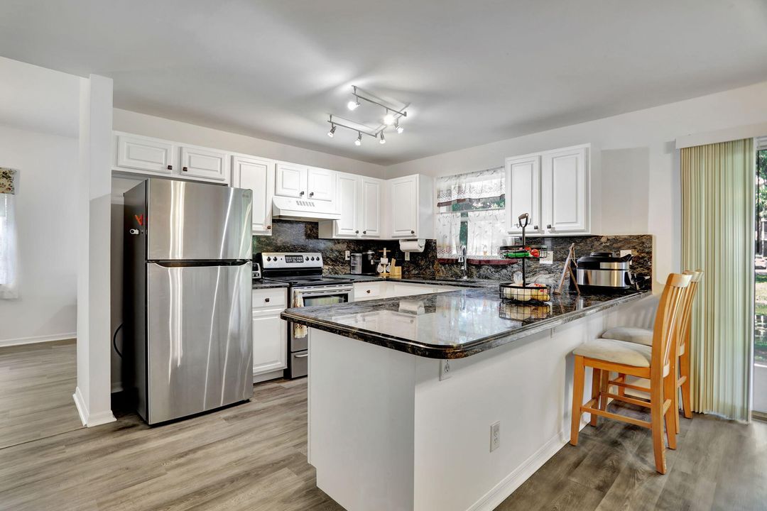 For Sale: $529,000 (3 beds, 2 baths, 1766 Square Feet)