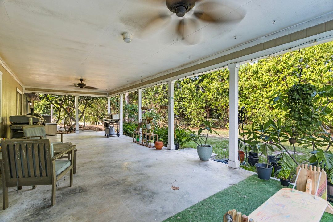 For Sale: $360,000 (3 beds, 2 baths, 1669 Square Feet)