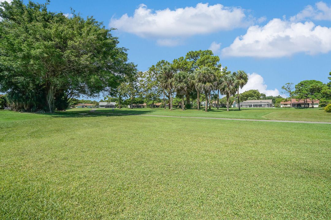 For Sale: $625,000 (2 beds, 2 baths, 1911 Square Feet)