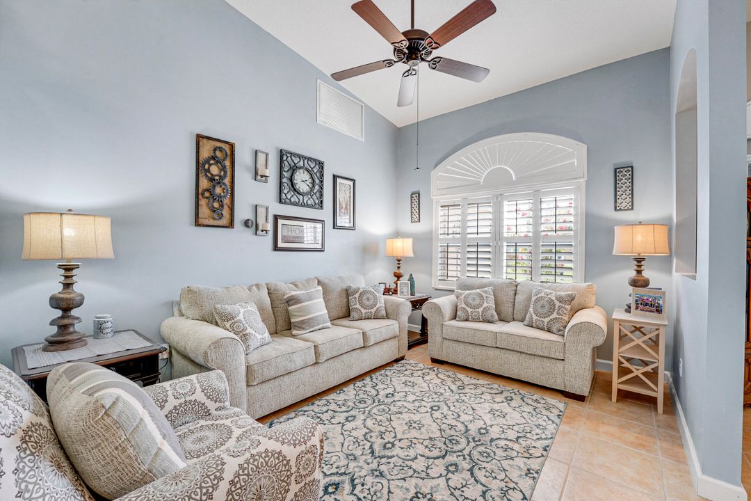 For Sale: $475,000 (3 beds, 2 baths, 1996 Square Feet)