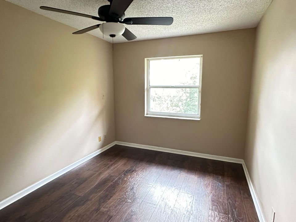 Active With Contract: $2,700 (4 beds, 2 baths, 1866 Square Feet)