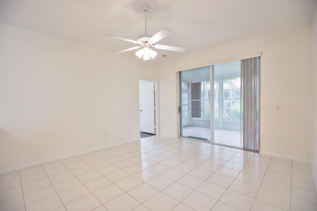 For Sale: $299,900 (2 beds, 2 baths, 1590 Square Feet)