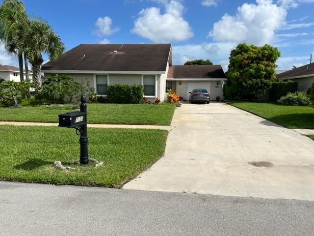 For Rent: $4,500 (3 beds, 2 baths, 1785 Square Feet)