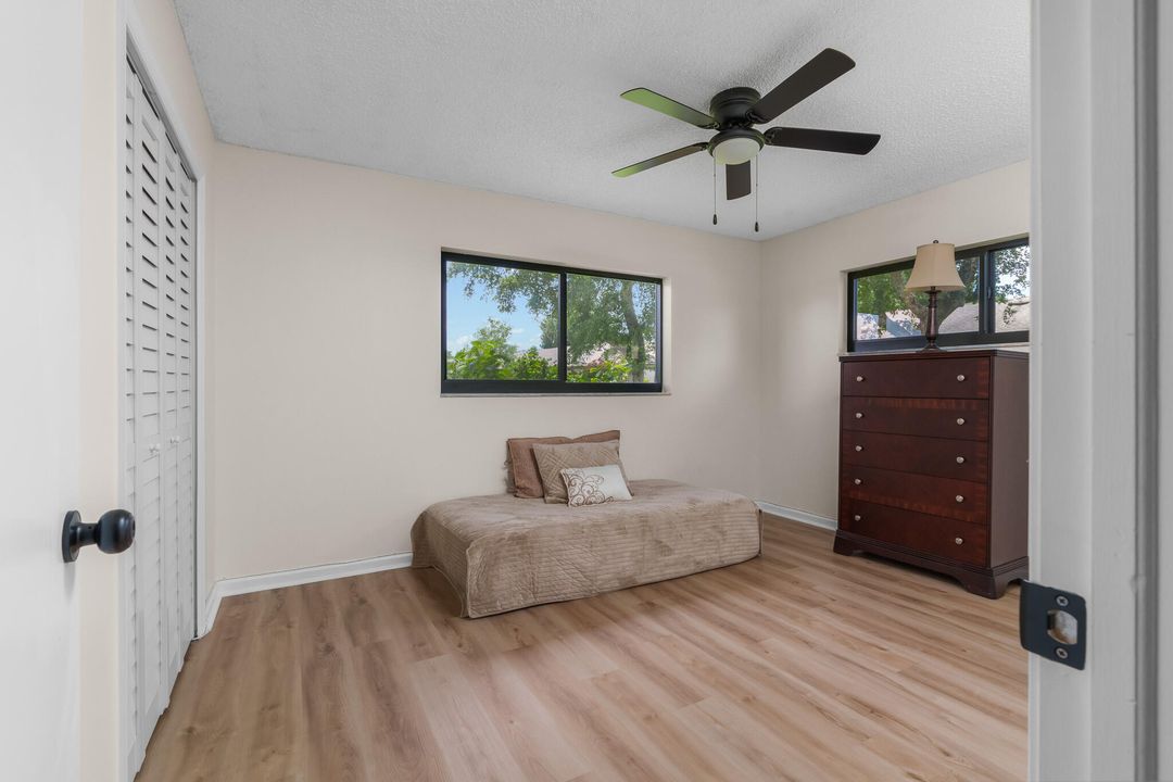 For Sale: $310,000 (2 beds, 2 baths, 1400 Square Feet)