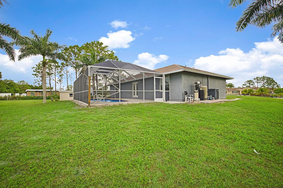 For Sale: $634,900 (3 beds, 2 baths, 1379 Square Feet)