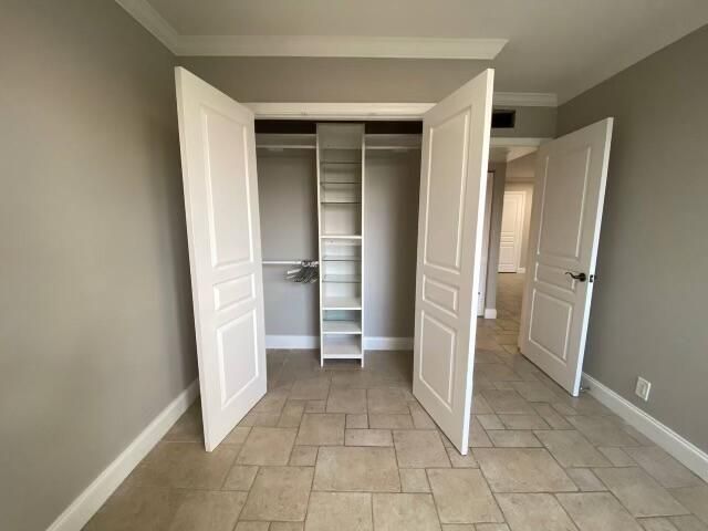 For Rent: $1,800 (1 beds, 1 baths, 643 Square Feet)