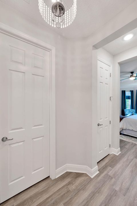 For Sale: $485,000 (2 beds, 2 baths, 2042 Square Feet)