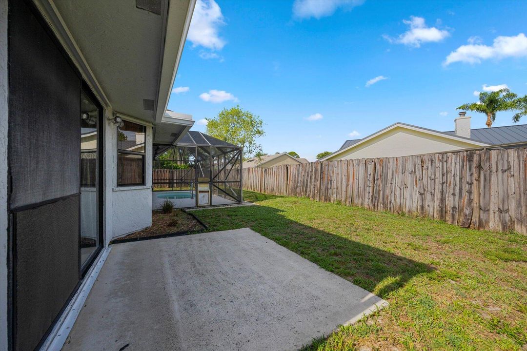 Active With Contract: $495,000 (3 beds, 2 baths, 1510 Square Feet)